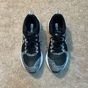 NWOT Men's Nike React Infinity Run Flyknit 2, White/Black, 9.5, CT2357 101